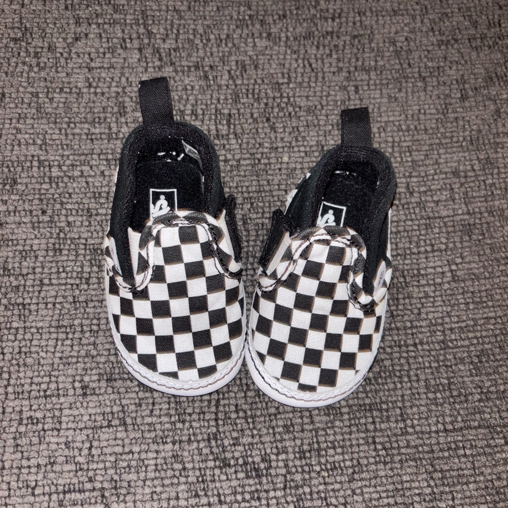 Vans Black and White Checkered Baby Shoes | Size 02 | 🖤🤍